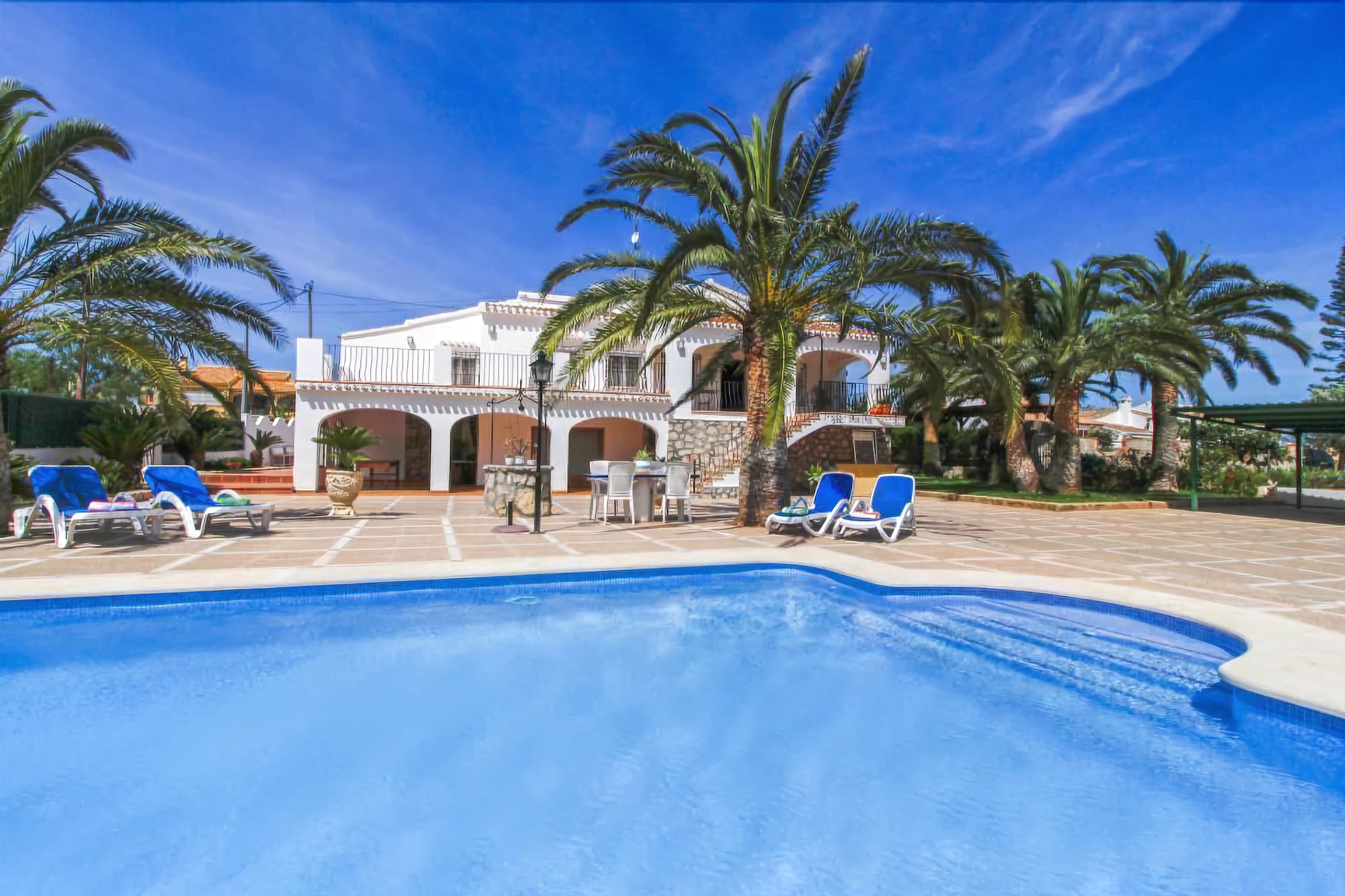 Rosa Villa Jávea